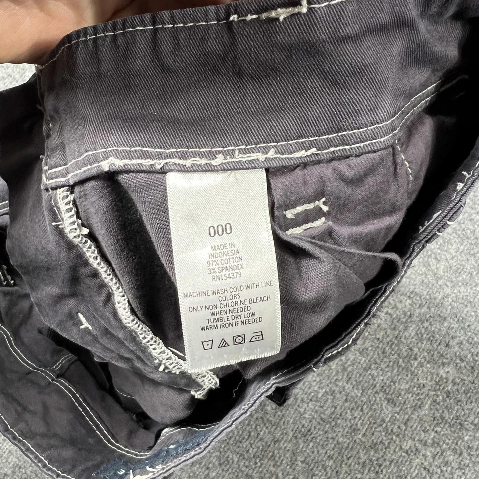 Aeropostale Shorts Womens 000 Gray Low Rise Pleated Shorty Cuffed Y2k Micro - Image 4 of 4