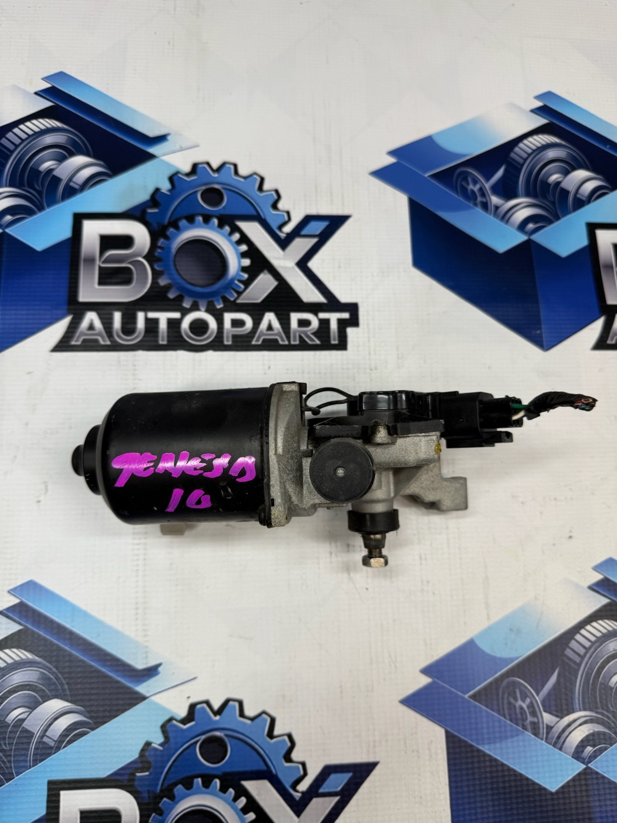 2010-2016 Hyundai Genesis Coupe Wiper Motor w/o Linkage 98110-2M000 OEM