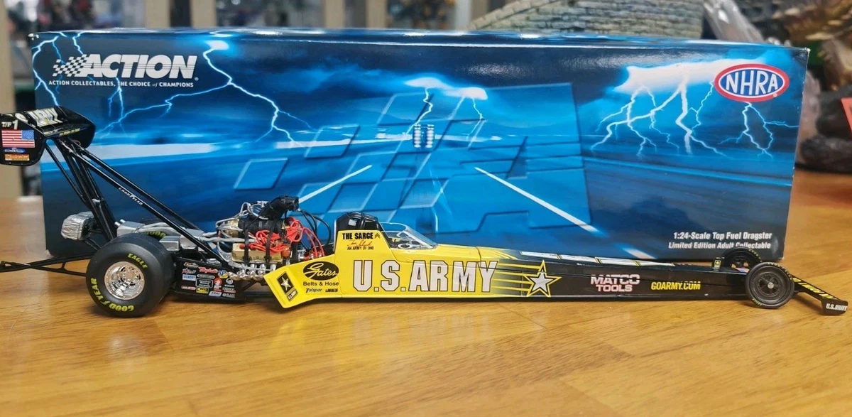 ACTION 1/24 SCALE Diecast IR0607 - Top Fuel Dragster Chris Karamesines EUR 79,99 - FR