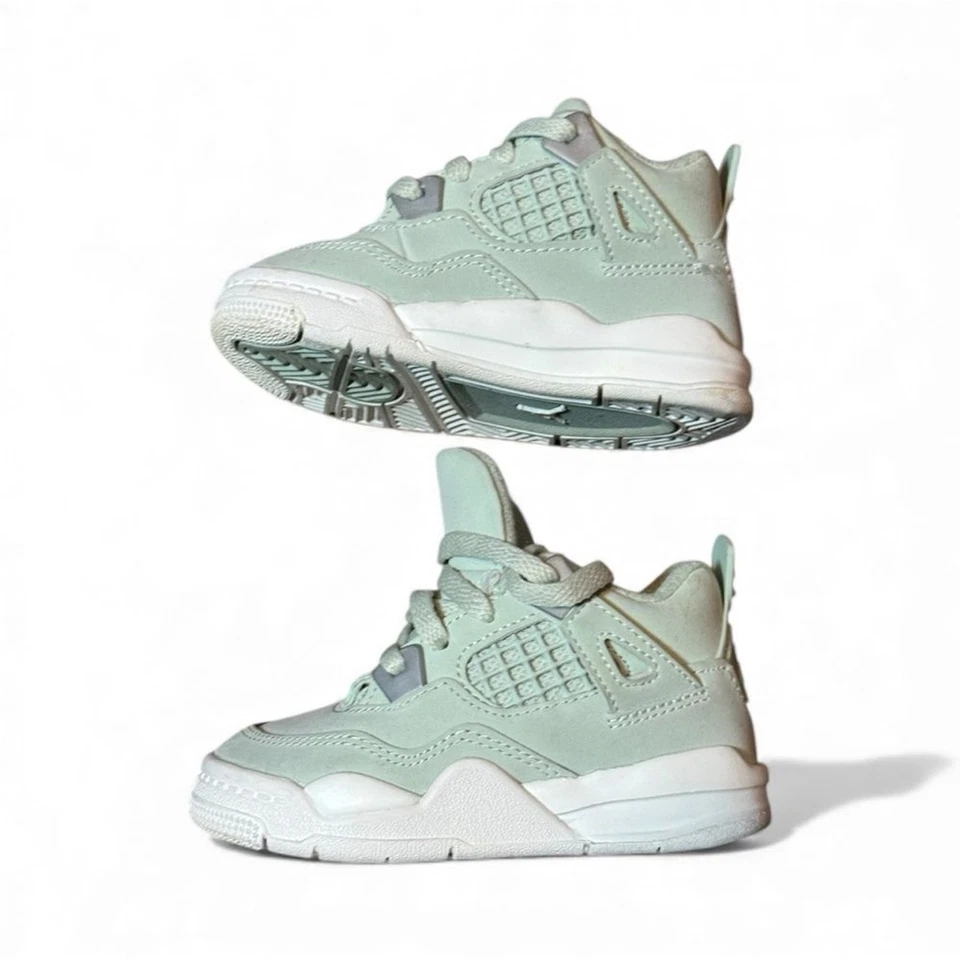Zapatillas deportivas Seafoam Jordan 4 para niños pequeños talla 6C unisex verde claro Foto 2 de 4