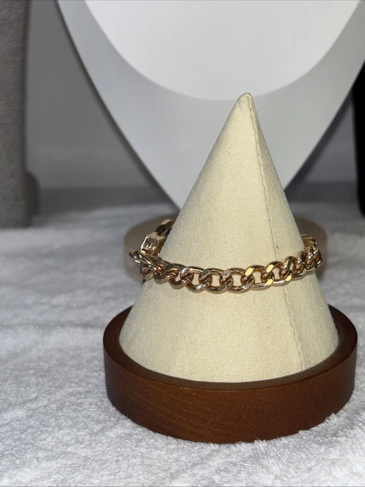 Ashley Bridget Bracelet Locked Partners Cuff Link Gold Tone Fashion Accessory - Image 4 of 4