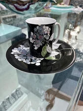 Six Block Spal Wildflower Plates & Mugs  by Mary Lou Goertzen