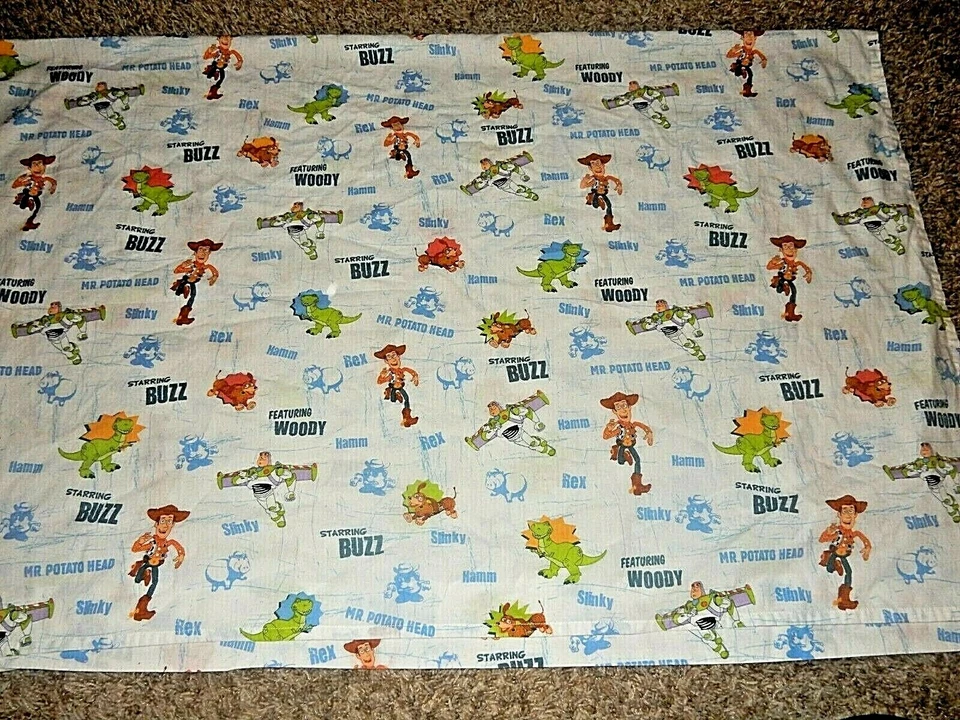 Sábana plana cama 1H LN Disney Toy Story Woody Buzz para niños pequeños (tela de mezcla de algodón) Foto 4 de 4