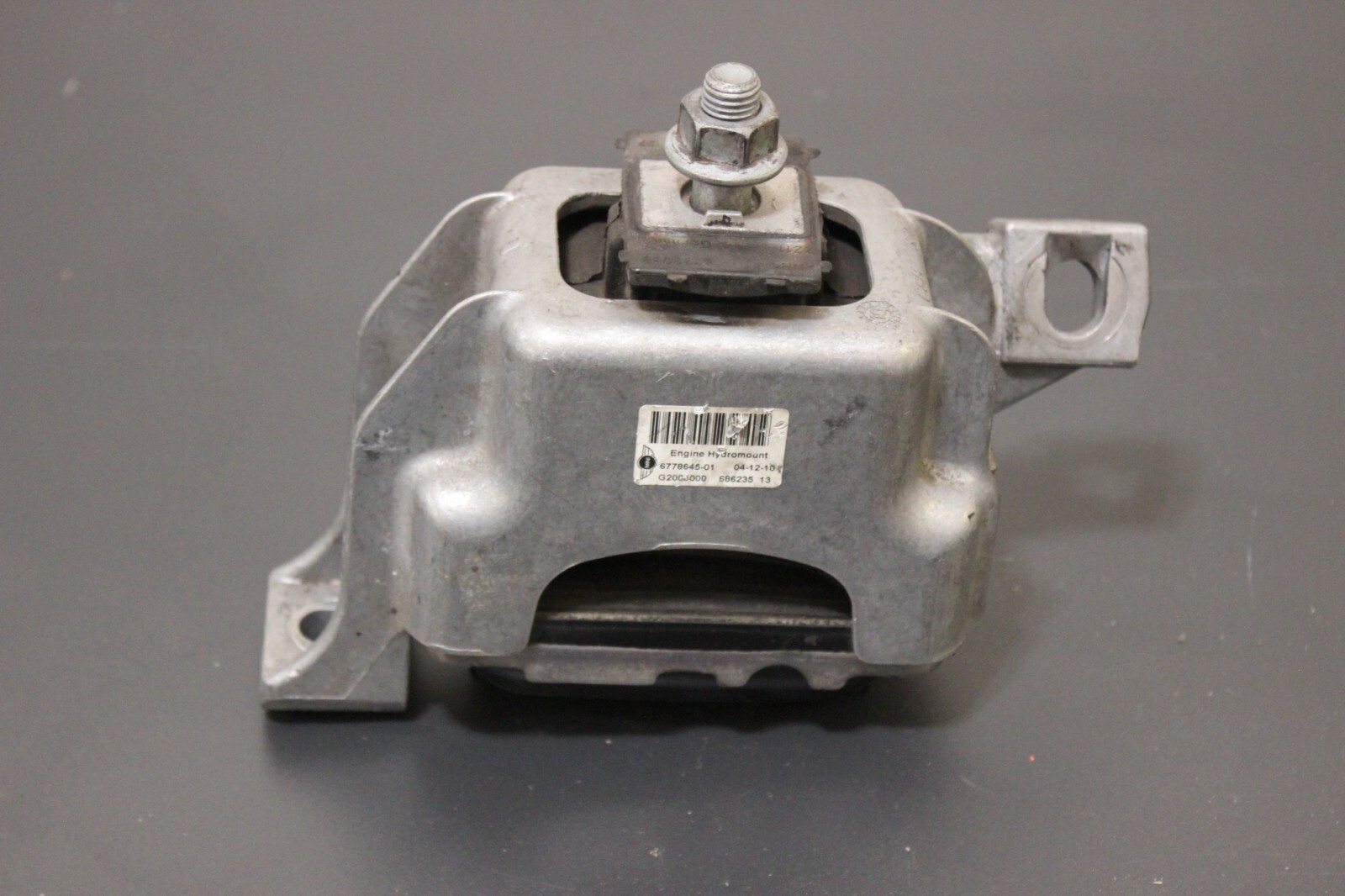 07-15 MINI COOPER RIGHT UPPER ENGINE HYDRO MOUNT BRACKET SUPPORT R55 R57 R57 R58