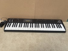 Korg X5 Synthesiser Keyboard with Power Supply