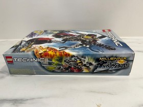 NEW LEGO Technic Throwbots 8520 Millennium Motorcycle LEGOLAND 1999 Sealed 8G80