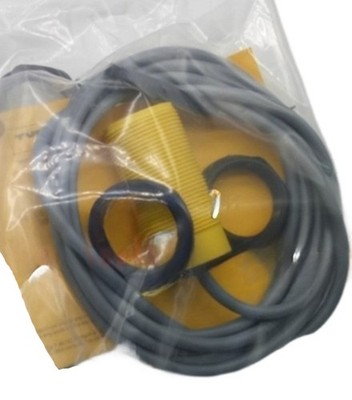 1pcs proximity switch BIM-IKT-Y1X-H1141 replacement