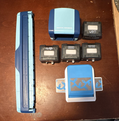 Creative Memories Border Maker System Paper Punch w/ Large Punch & 4 Cartridges