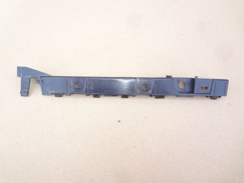 BMW 1er E87 E81  Stoßstange Führung vorne rechts 7118160 17tkm