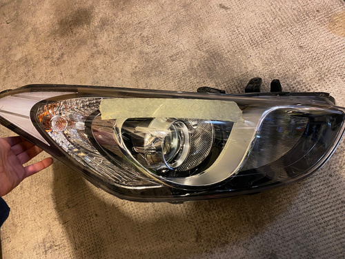 phare secours hyundai i30 2007 droite