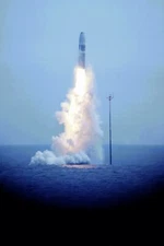 USN SUBMARINE USS FLORIDA (SSBN-728) UGM-93A Trident C-4 missile DD 8X12 PHOTO