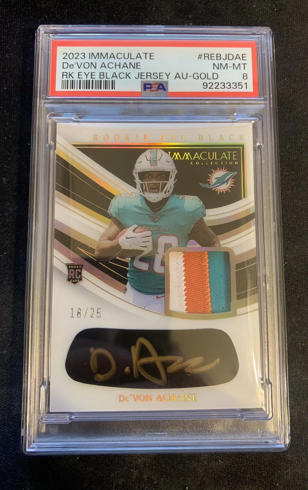 De'Von Achane Panini Immaculate Collection Immaculate Rookie Eye Black Jersey Autographs #REBJDAE Gold