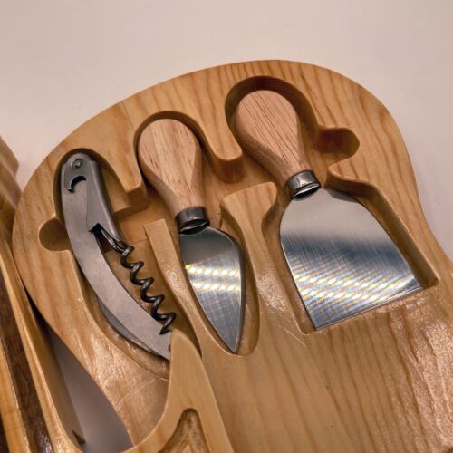Juego de herramientas y tablero de queso para guitarra bambú Hard Rock Hotel & Casino Tulsa 14"x7,5" - Imagen 3 de 5