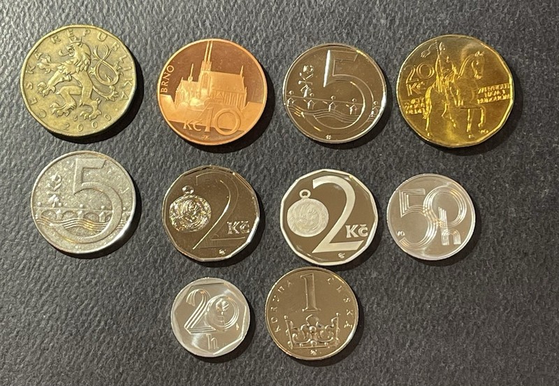 Czech Republic Mixed Years & Denomination Minor Coins: Lot of 10