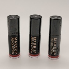 Revolution Amazing Lipstick- Lady Red Set Of ...