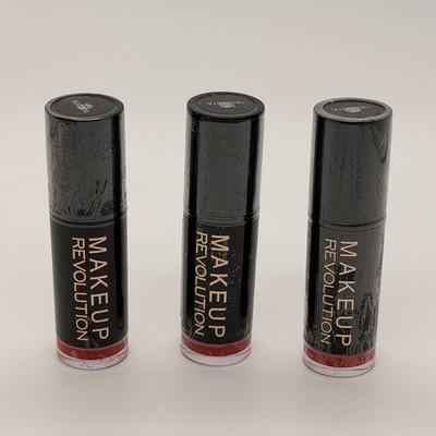 Revolution Amazing Lipstick- Lady Red Set Of 3