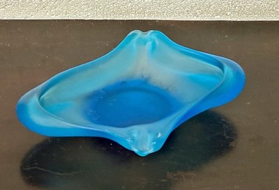 Ausgefallener Mid Century c1960 s skandinavischer türkisblauer Glas Aschenbecher - Unikat