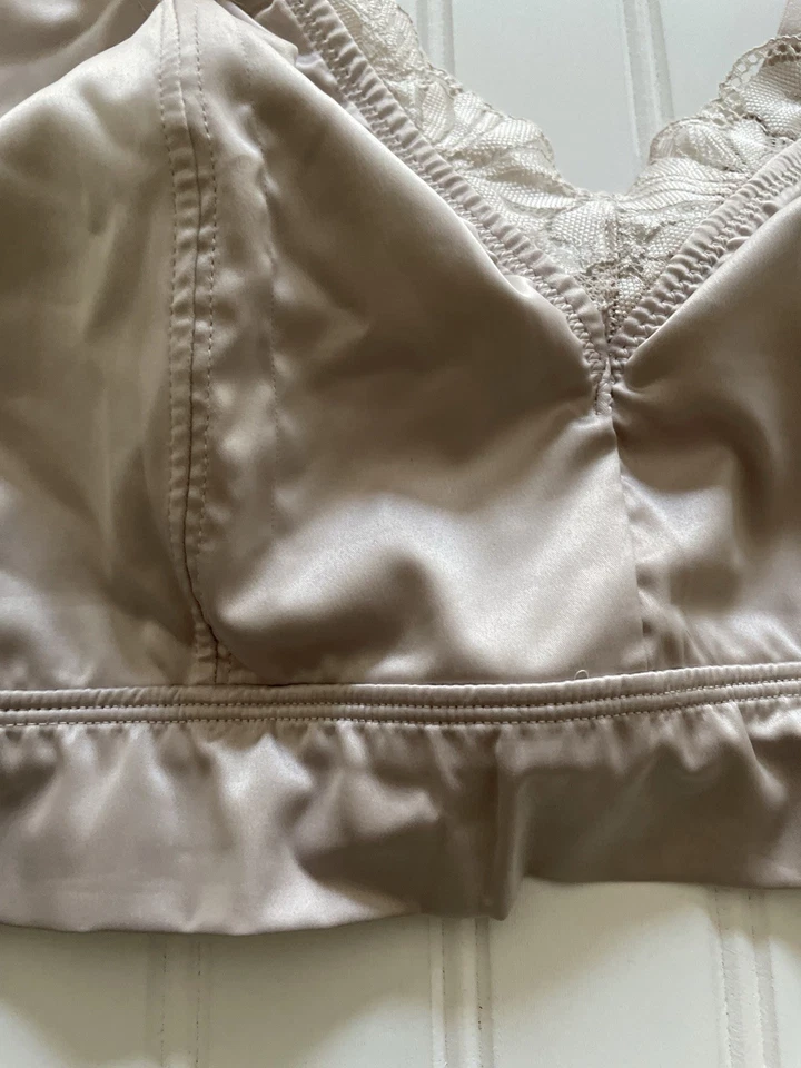 Bralette de malla de encaje satinado beige AERIE XXL correas ajustables Foto 3 de 4