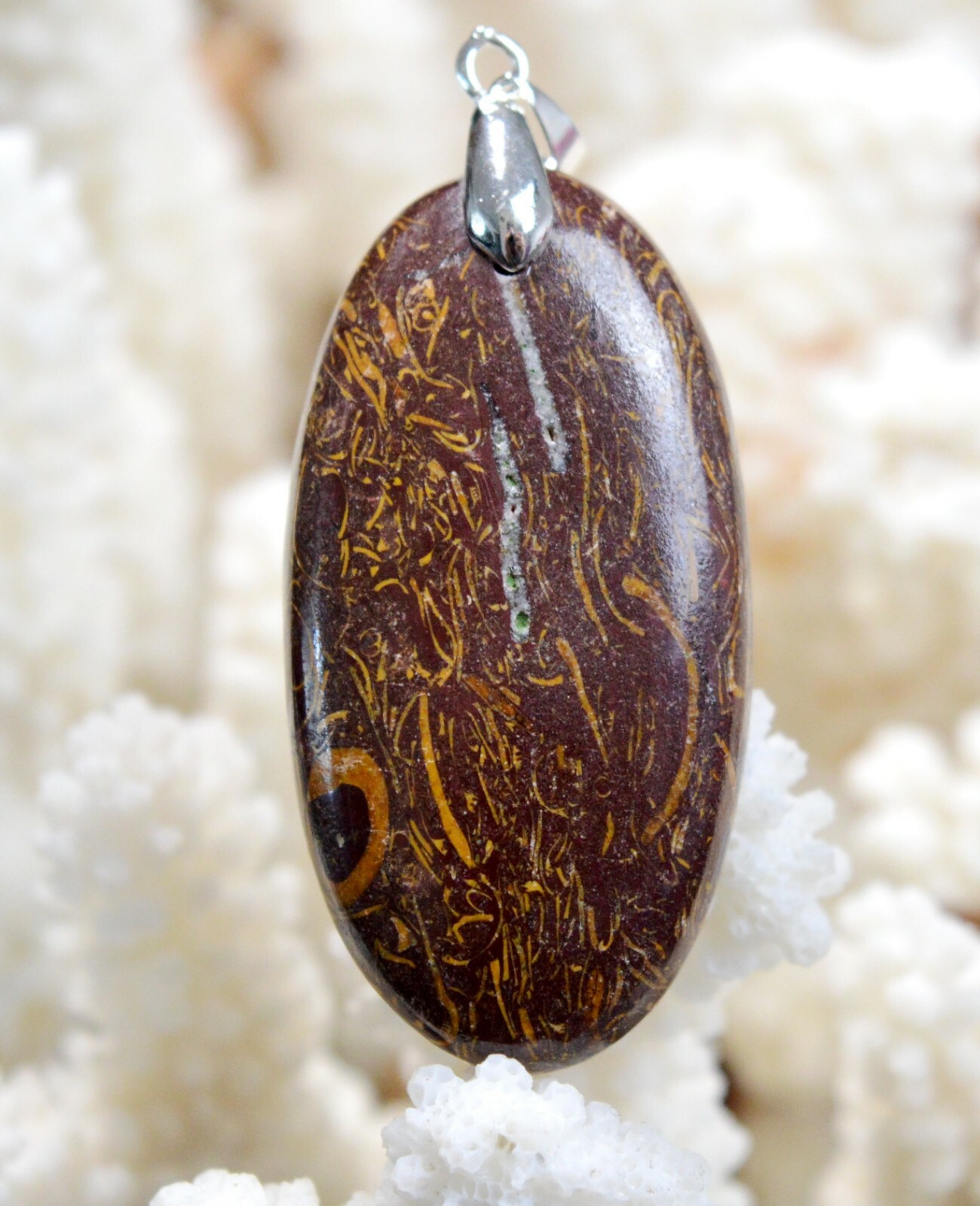 Pendentif jaspe Mariyam 72 carats bijoux en pierre naturelle Inde BY81