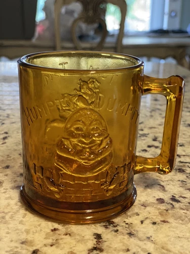 Vintage Amber Glass HUMPTY DUMPTY Tom Tom The Piper's Son Coffee Mug
