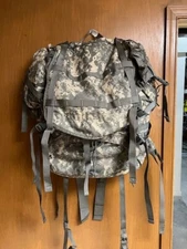 U.S. G.I. MOLLE II LARGE RUCKSACK WITH FRAME