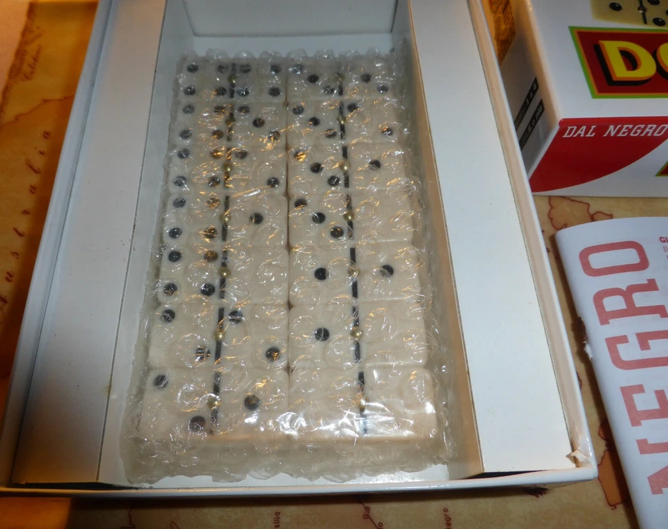Dal Negro - Domino da 1 a 4 Giocatori - Solo Tolto dal Cellophane - Immagine 4 di 4