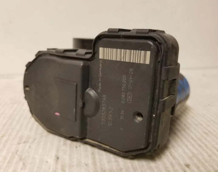 Dodge Durango Grand Cherokee 2008-2009 conjunto de carrocería del acelerador 4,7 L Foto 2 de 3