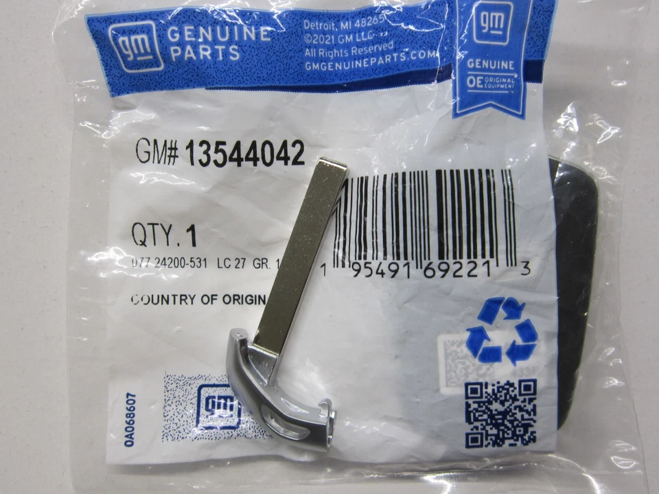 NEW OEM 2016-2020 CADILLAC CT6 KEYLESS REMOTE SMART KEY FOB 13544042 434Mhz - Image 3 of 3