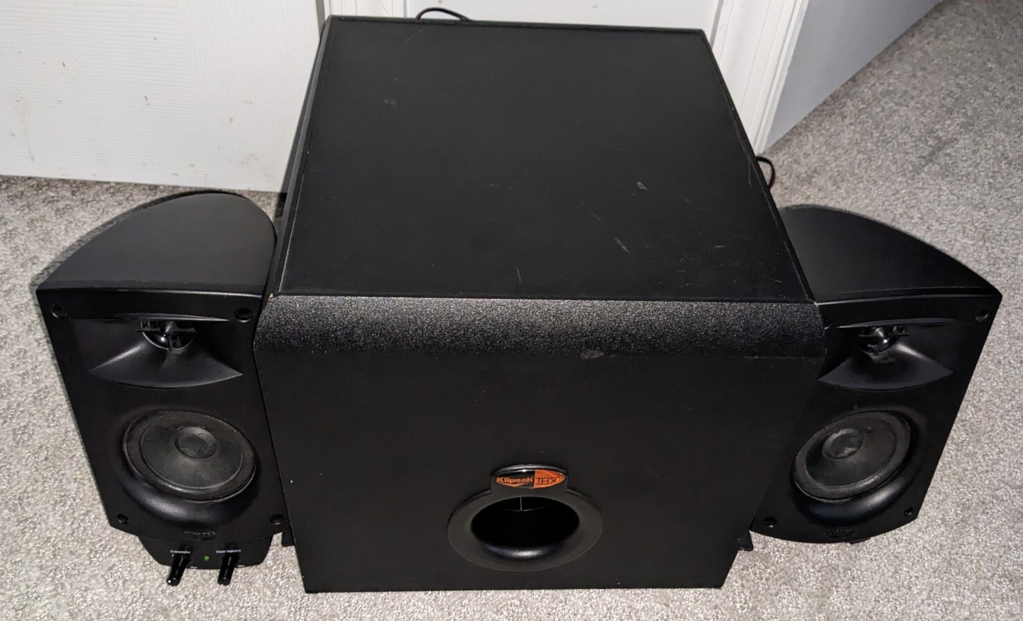 Klipsch ProMedia 2.1 THX Subwoofer & 2 Speakers w/cables FOR PARTS OR