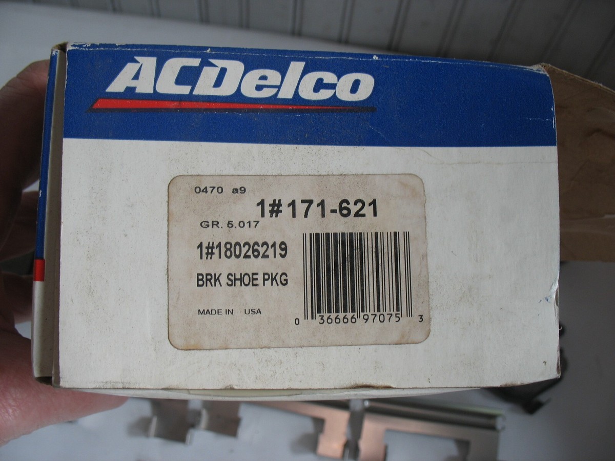 NEW ACDelco 171-621 GM 18026219 Disc Brake Pad 88-2000'S Chevy GMC