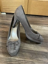 Vintage COACH AND FOUR BROWN TRENT FAUX SUEDE FRONT LACE UP PUMPS HEELS SIZE 8M