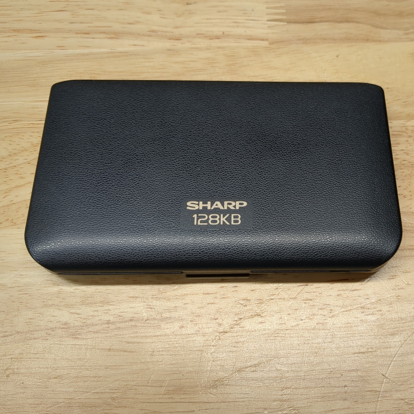 Sharp Personal Information Organizer PDA Electronic Calculator YO370