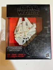 Star Wars Millennium Falcon 2015 The Black Series Titanium Series 01