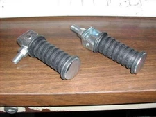 ROUND STEEL END W/BOLT BUDDY PEGS 10MMX1.25 PITCH (SET OF TWO) (RNDPEG) S1268