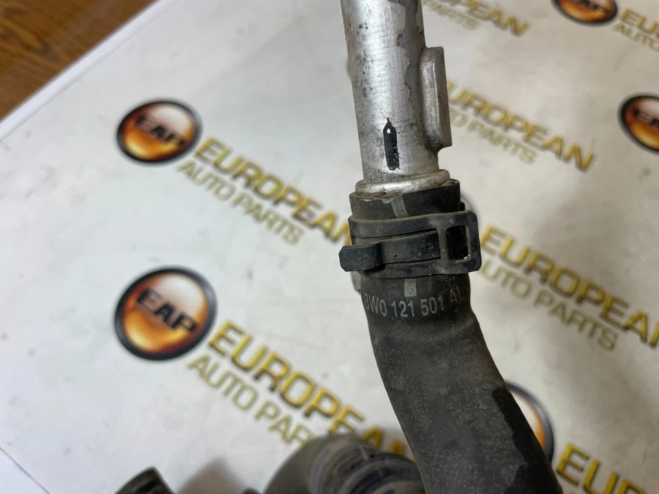 2018-2023 AUDI S5 S4 3.0L B9 COOLANT HOSE LINE 8W0122449AS OEM Foto 3 de 3