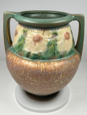 Roseville Art Pottery DAHLROSE Arts & Crafts Handled Vase Variegated Tan 367-8