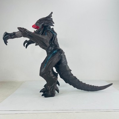 Pacific Rim Sofvi Spirits Raijin Mega Kaiju Monster 9-inch Action