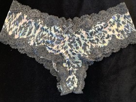 Victoria&rsquo;s Secret sz M Cheeky & Cheekini Panty Bundle Lot Of 3 Panties
