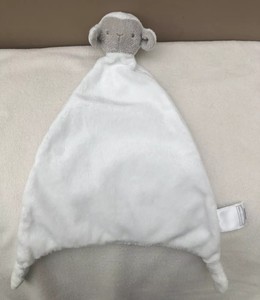 white company lamb comforter