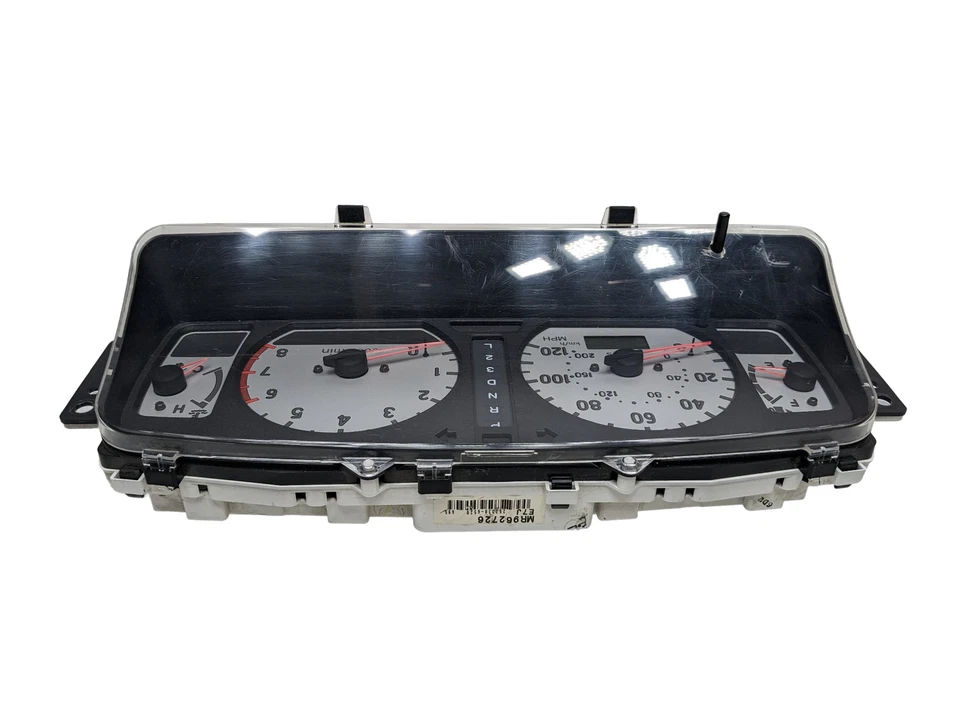 00 - 04 Mitsubishi Montero Sport Speedometer Dash Panel Instrument Cluster Oem - Image 3 of 4