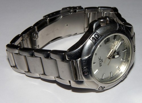 RELIC Wet Wristwatch • All Stainless 