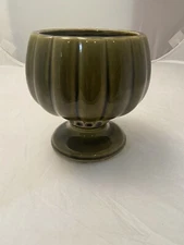 Vintage USA 491 McCoy Green Glazed Pottery Pedestal Planter Mid Century 6"