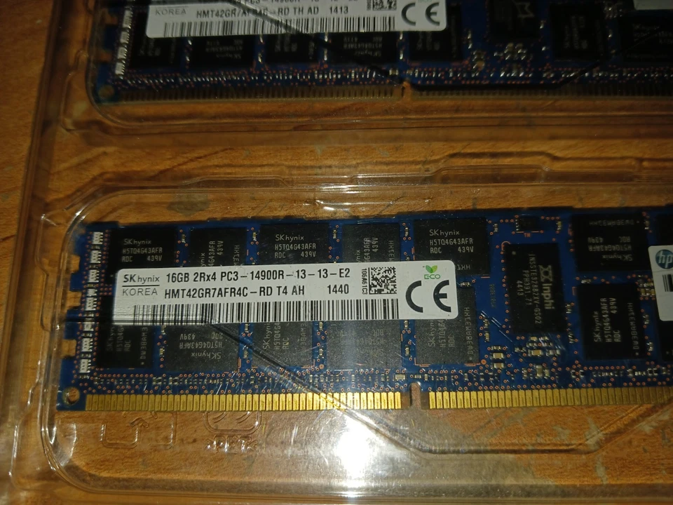 SK Hynix 32GB (2 x 16GB) PC3-14900R DDR3 1866MHz ECC Registered Server RAM - Image 2 of 4
