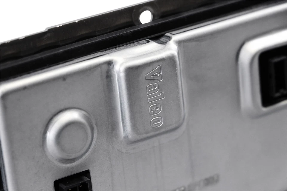 VW Phaeton Xenon Ballast 03-07 5GL Headlight Control Unit O/S N/S OEM Valeo - Изображение 2 из 4