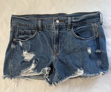 Old Navy Women's Size 8 Blue Denim Boyfriend Mid Rise Shorts Distressed