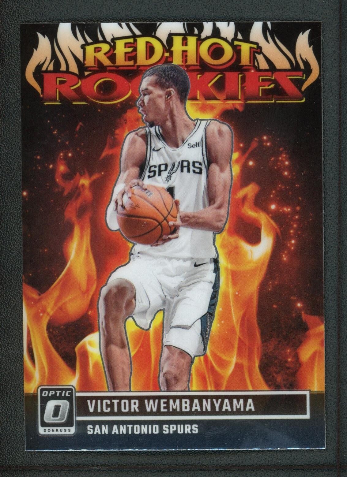 2023-24 VICTOR WEMBANYAMA PANINI DONRUSS OPTIC RED HOT ROOKIES RC #2