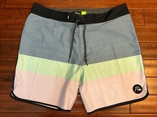QUIKSILVER Highline Surfsilk Board Shorts Men s 38 Hybrid Boardshorts Surf