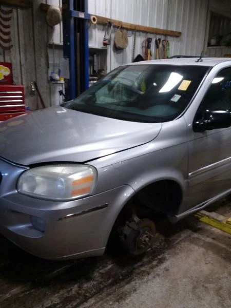 Consola delantera SV6 piso compatible 05-06 Montana 1970888 Foto 4 de 4