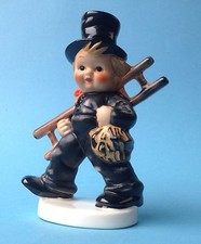 Hummel Goebel Figur Schornsteinfeger Knabe Kaminkehrer Schlotfeger 1074012 ~1950