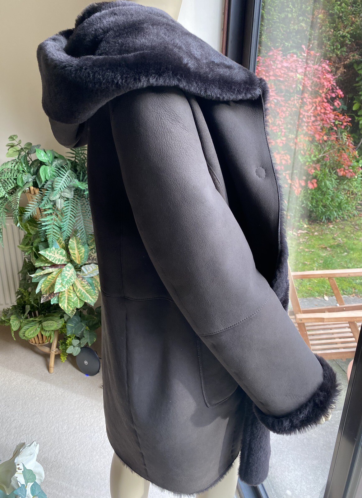 VENTCOUVERT PARIS Lambskin COAT Hood BNWT Dark Brown Quality RRP £1900 image 9